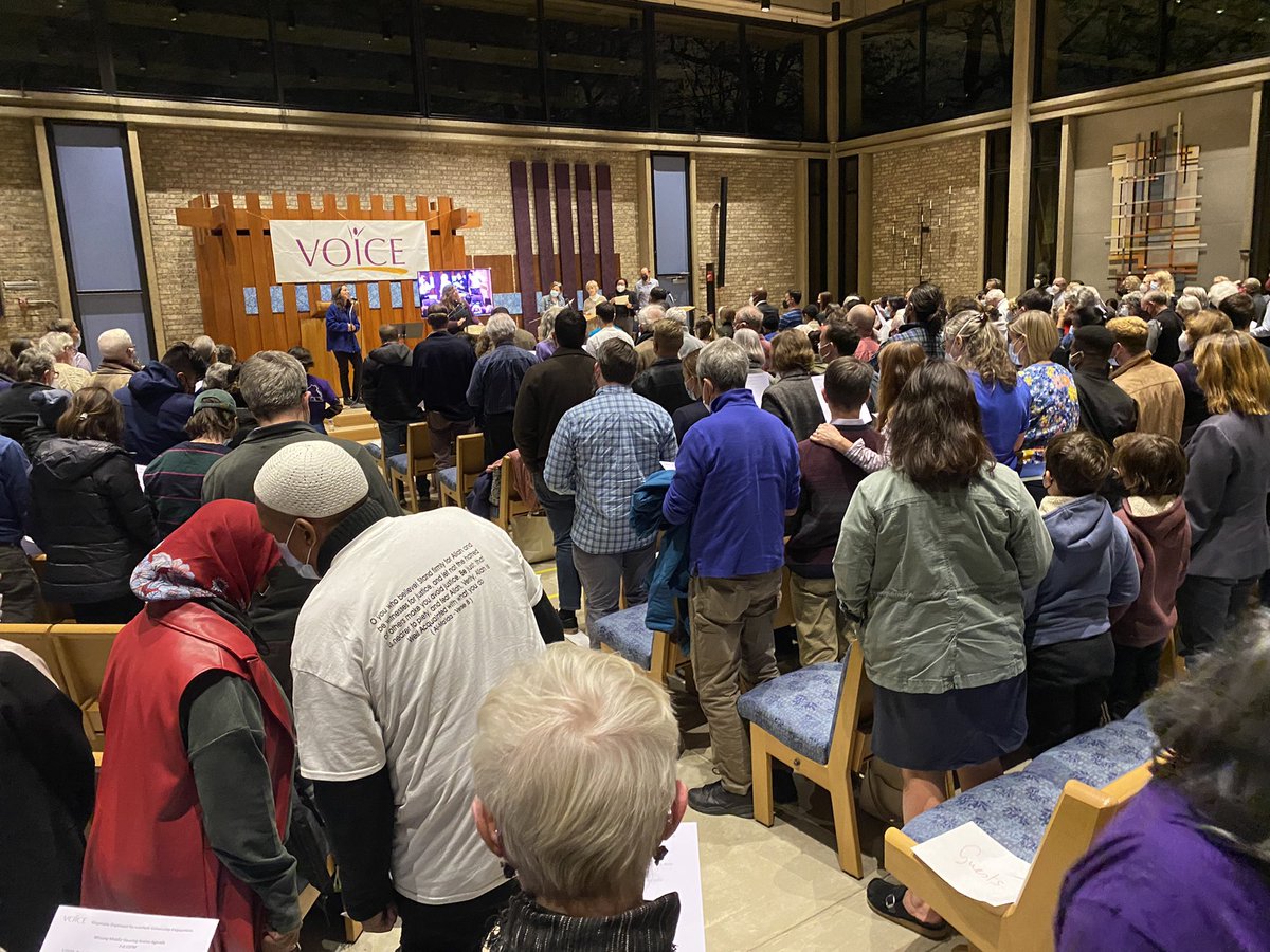 Maureen Coffey - Arlington, VA (@maureencoffeyva) on Twitter photo Huge, impressive turnout at the <a href="/VOICEVirginia/">VOICE of Northern VA</a> event for #MissingMiddleHousing tonight!
All ages, housing statuses, races, ethnicities, religions are present. Beautiful to be in community with so many folks 💙 Huge, impressive turnout at the <a href="/VOICEVirginia/">VOICE of Northern VA</a> event for #MissingMiddleHousing tonight!
All ages, housing statuses, races, ethnicities, religions are present. Beautiful to be in community with so many folks 💙