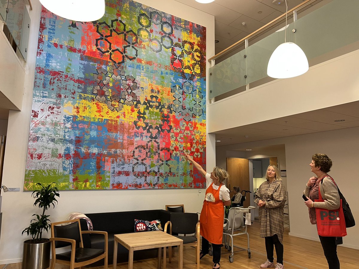 “Morgenduft” (morning scent) - a partnership approach to making breakfast at this wonderful nursing home in Frederiksberg where residents are constantly asked for their ideas to shape daily life. Staff are joyful: “we grow by learning to listen, by honouring residents’ wishes”