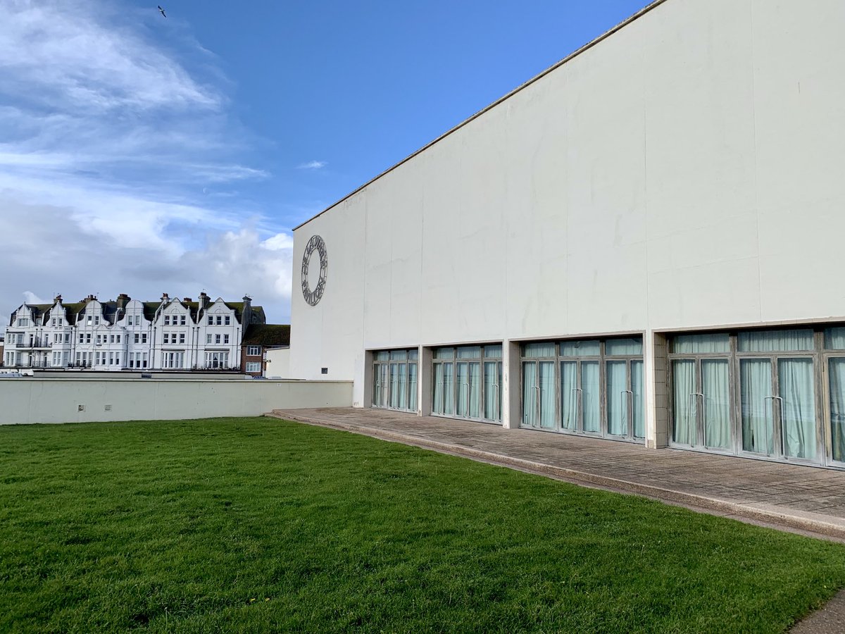 HiltonRoger's tweet photo. Bexhill https://t.co/Z3el10HvJh