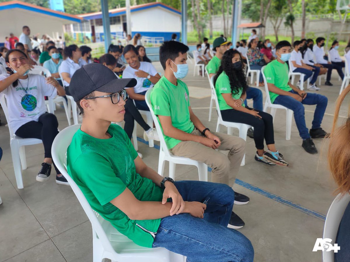 AdelanteSiempr_'s tweet photo. #Nicaragua| Premiación departamental Escuelas Limpias Bonitas y seguras en el municipio de Diriomo en la Escuela José Dolores Estrada.✊🏻🇳🇮⚫🔴

Esto viene a enseñarle a los estudiantes a trabajar en equipo y se puede obtener reconocimiento para seguir trabajando y dando lo mejor. https://t.co/JRB5BvqKjt