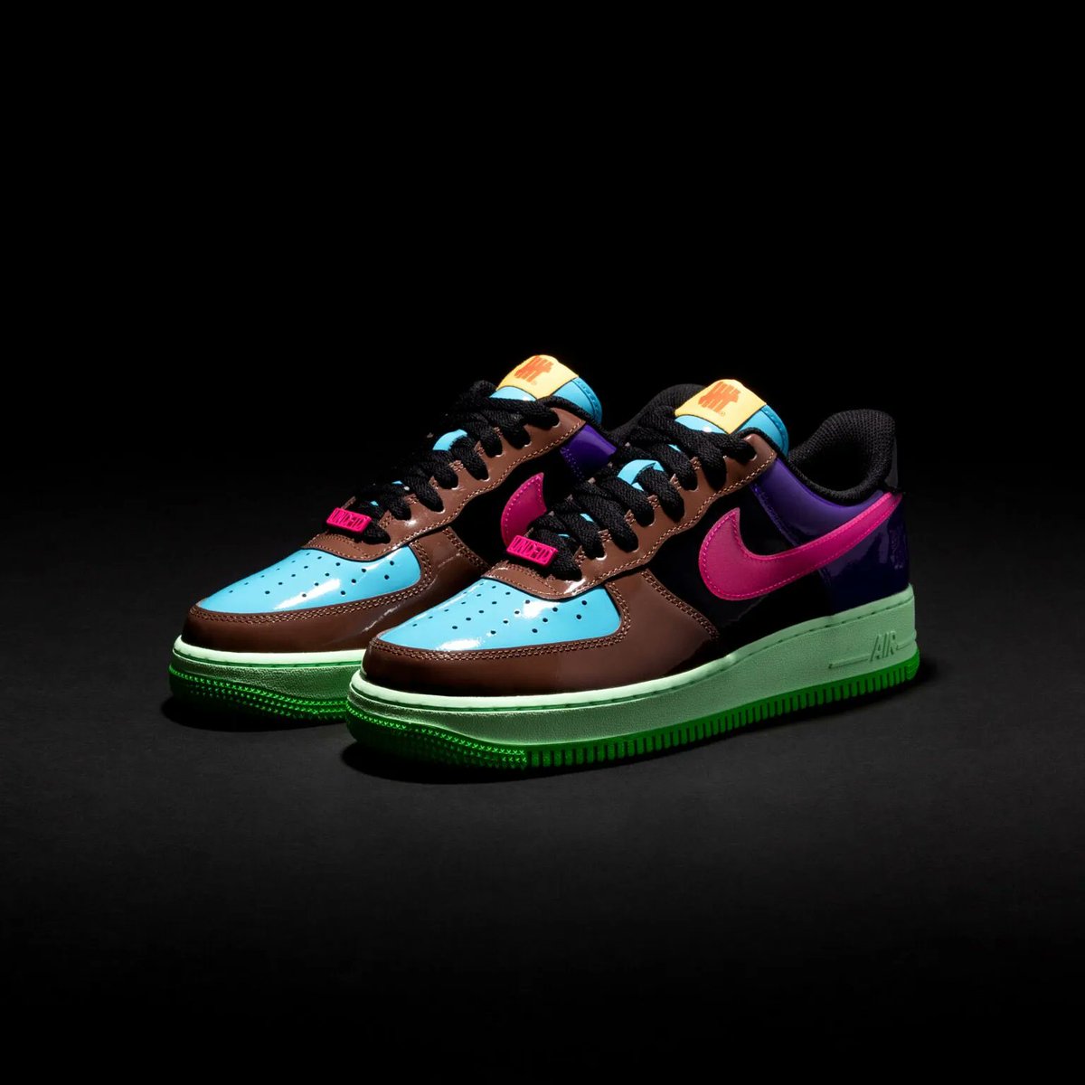 JustFreshKicks tweet media