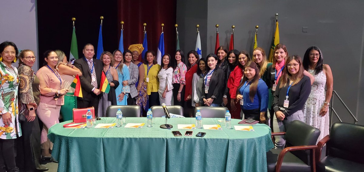 WEFCaribe's tweet photo. Desde #WEFCaribe queremos agradecer a todas las personas que participaron del día 1 de la 2da edición de #WEFCaribbean2022 Resilience!!! https://t.co/YTY3MBT1uK