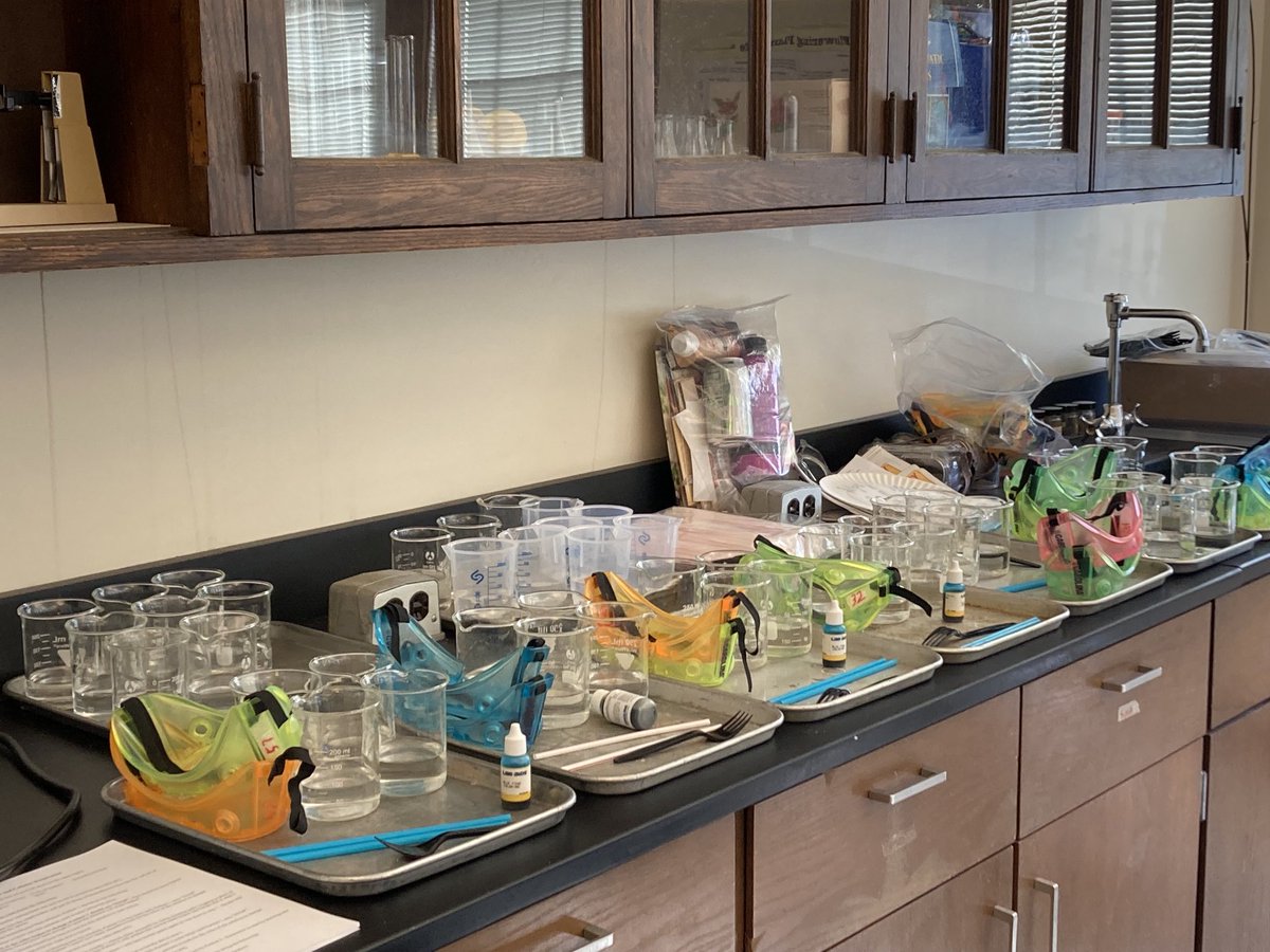 Iris Mudd tweet media