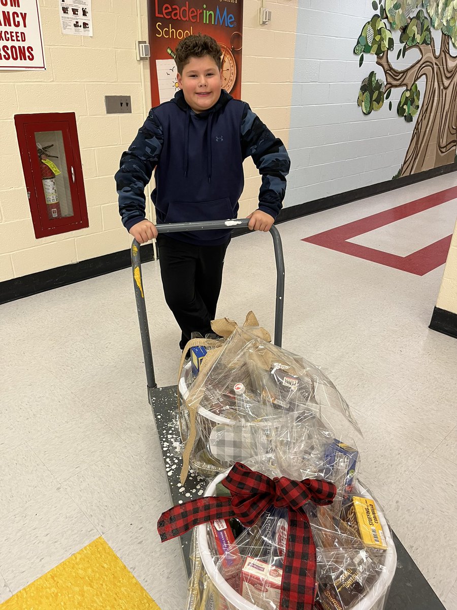 Commack Road ES tweet media