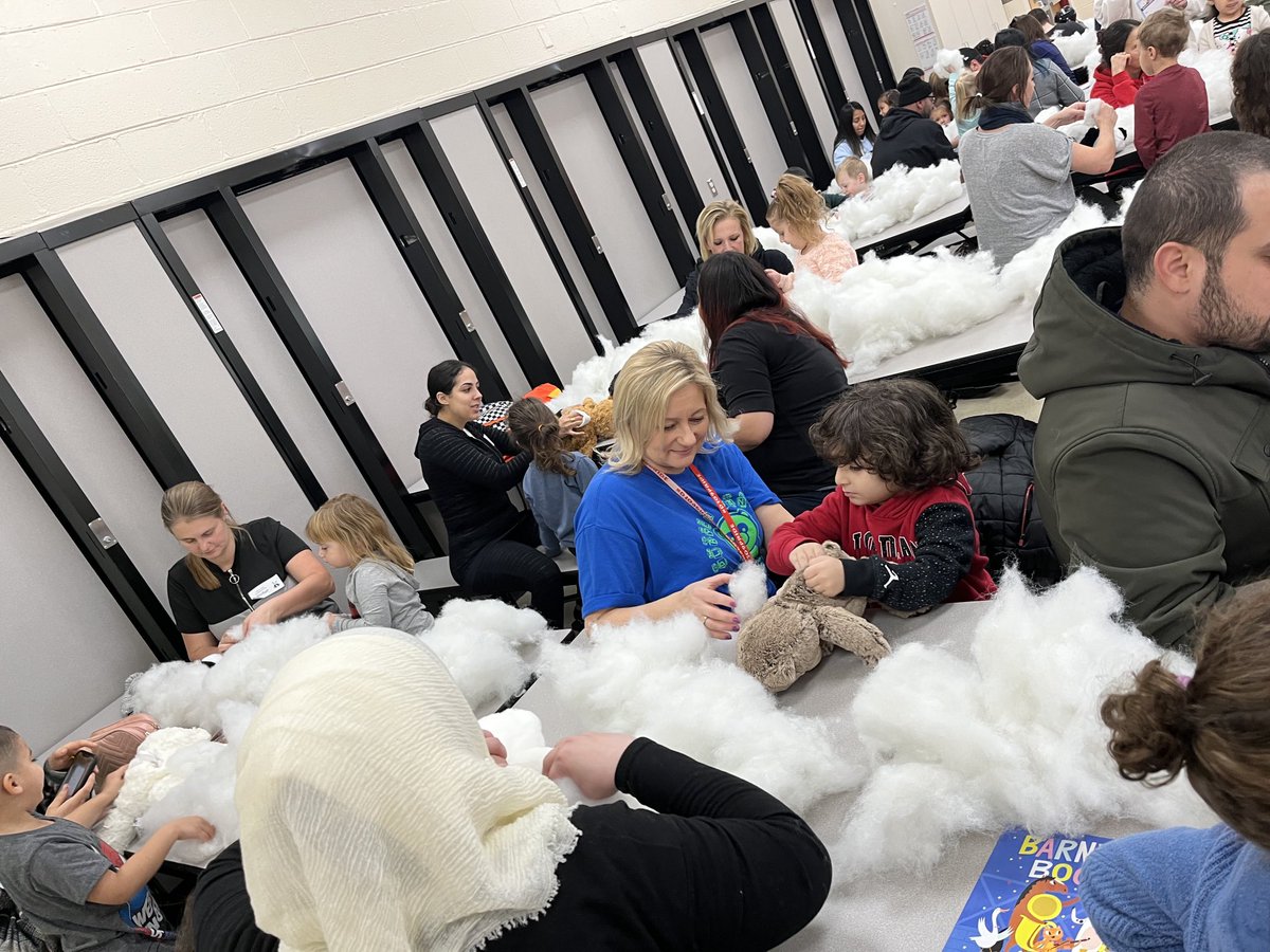 Player School tweet media