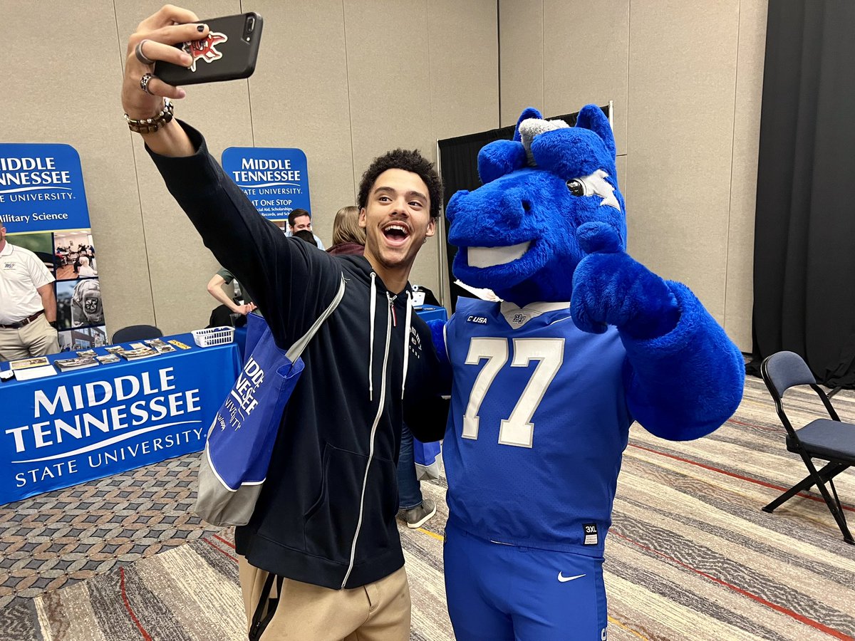 PresidentMcPhee's tweet photo. That’s a wrap on the 2022 #TrueBlueTour! Thanks Chattanooga for a great close to an amazing run: Hundreds of prospective students, families and guidance counselors across four states and 14 cities! Miss us on the road? Go to https://t.co/66GO5R5H89 and see us for a Preview Day! https://t.co/66B0Gyo4pM