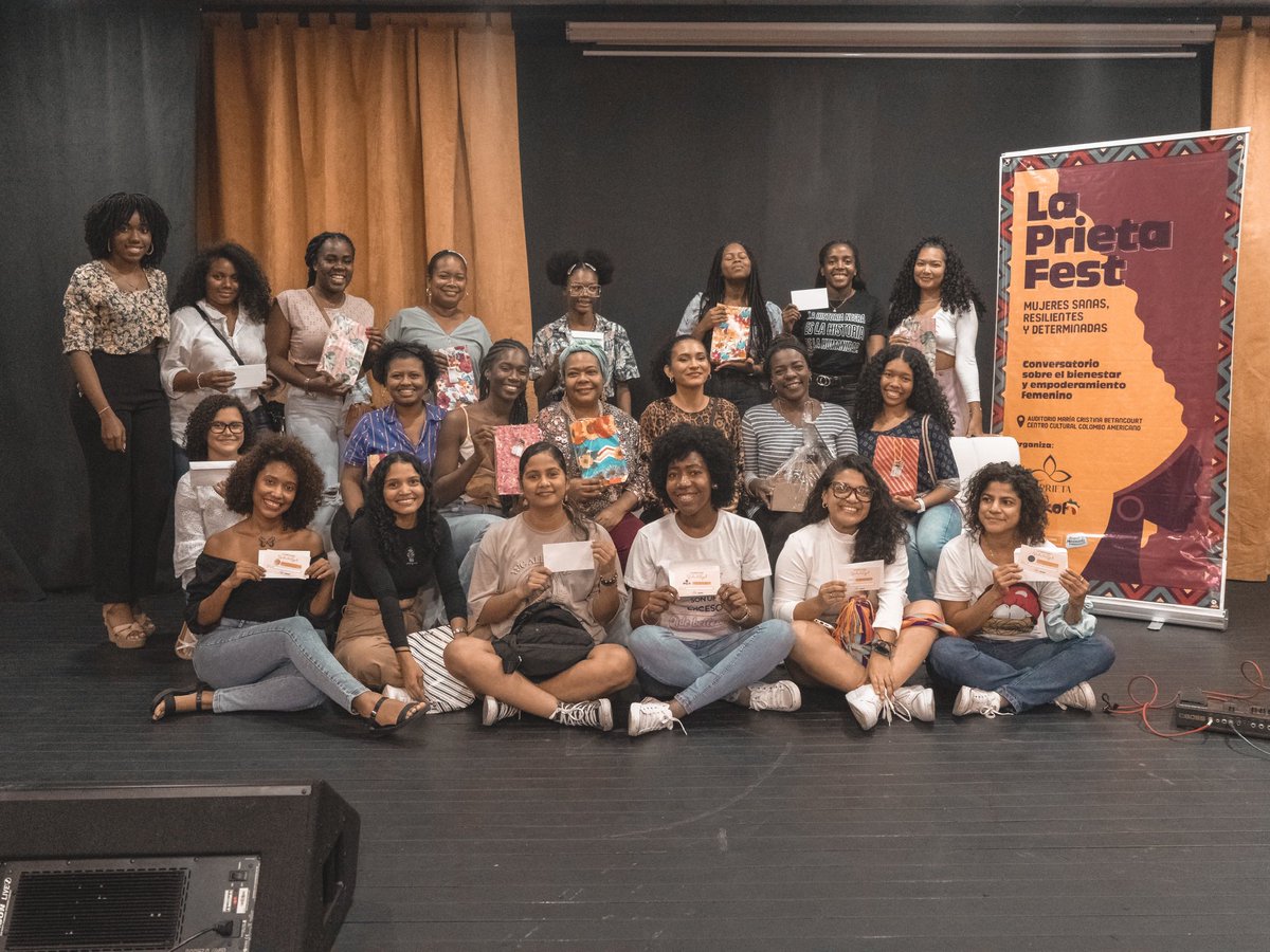 Momentos en la Prieta Fest 🫶🏾😍

#Colombia #podcast #comunidad #Mujeres