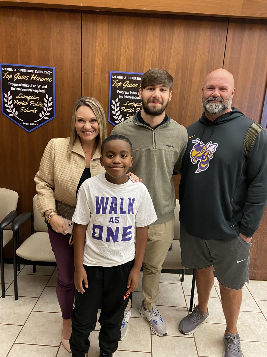 Denham Springs Elem tweet media