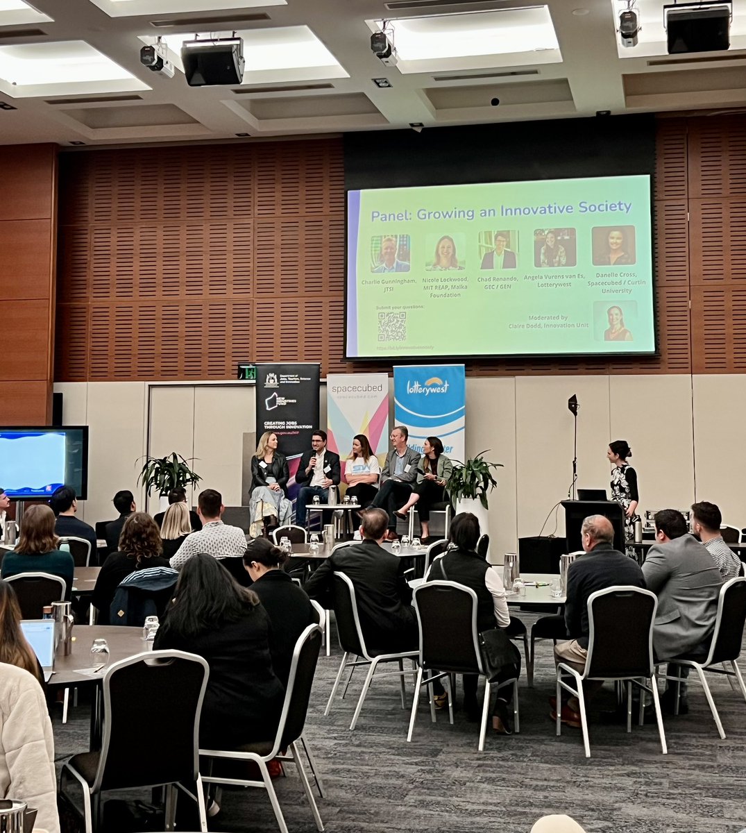 meshpoints's tweet image. Welcome @ChazGunningham @NicoleLockwoo15 @ChadRenando Angela Vurens van Es, and Danelle Cross for a panel discussion on how we can grow a more #innovative society facilitated by @stokesclaire at the inaugural Meshpoints Congress today in #Fremantle