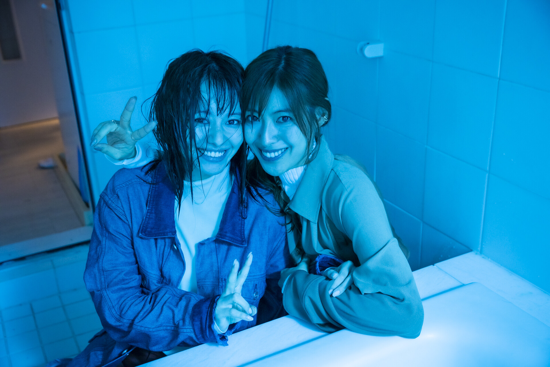 Sister DVD-BOX〈6枚組〉　瀧本美織　山本舞香　佐藤大樹　溝端淳平 61+cMeGGTcL._AC_SY200_QL15_.jpg