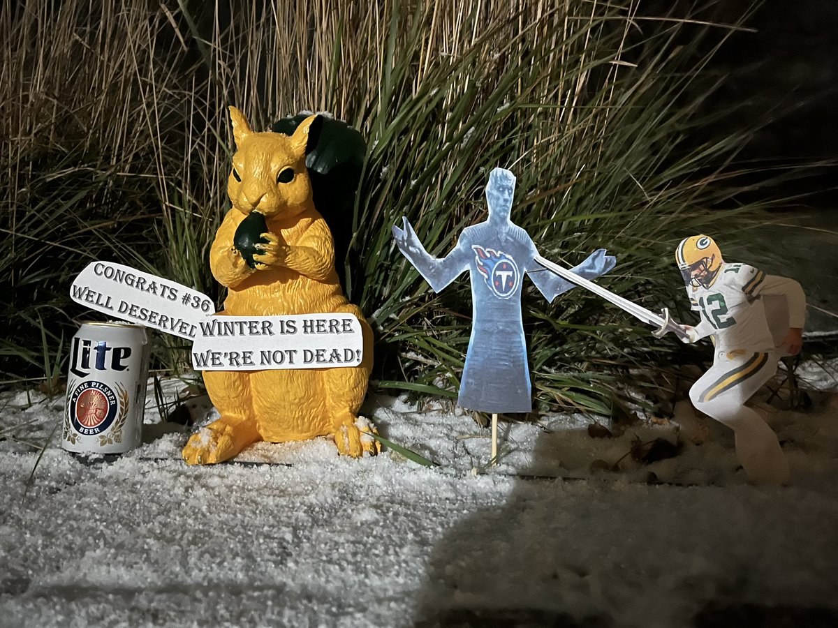 gbpacksquirrel's tweet photo. 36 joins the Ring of Honor on a wintery Thursday Night!  His Lambeau Leap helped kick off 30 years of being Kings of the North!

Titans beware!  

Winter is here!  We’re not dead!

WE ARE READY IN WISCO!  #gopackgo #36 #Lambeauleap #leroybutler #TNFonPrime #Packers #tenvsgb https://t.co/JOOgTKUxZB