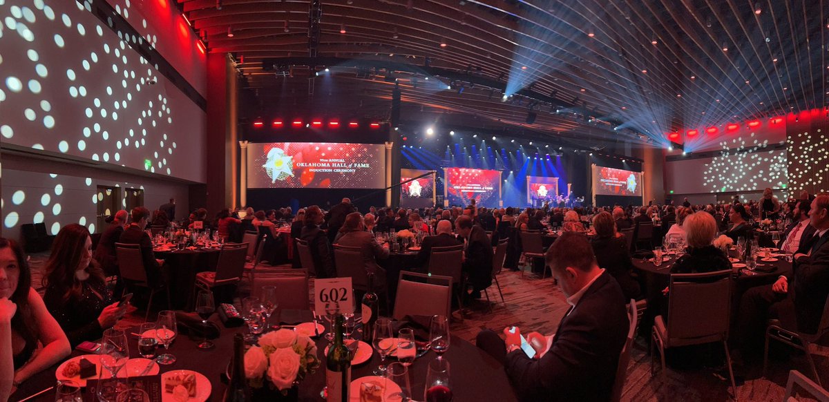 CNBrandonScott's tweet photo. Having a great time at @OklahomaHoF Induction Ceremony. #okhof https://t.co/In4ALfwQWv