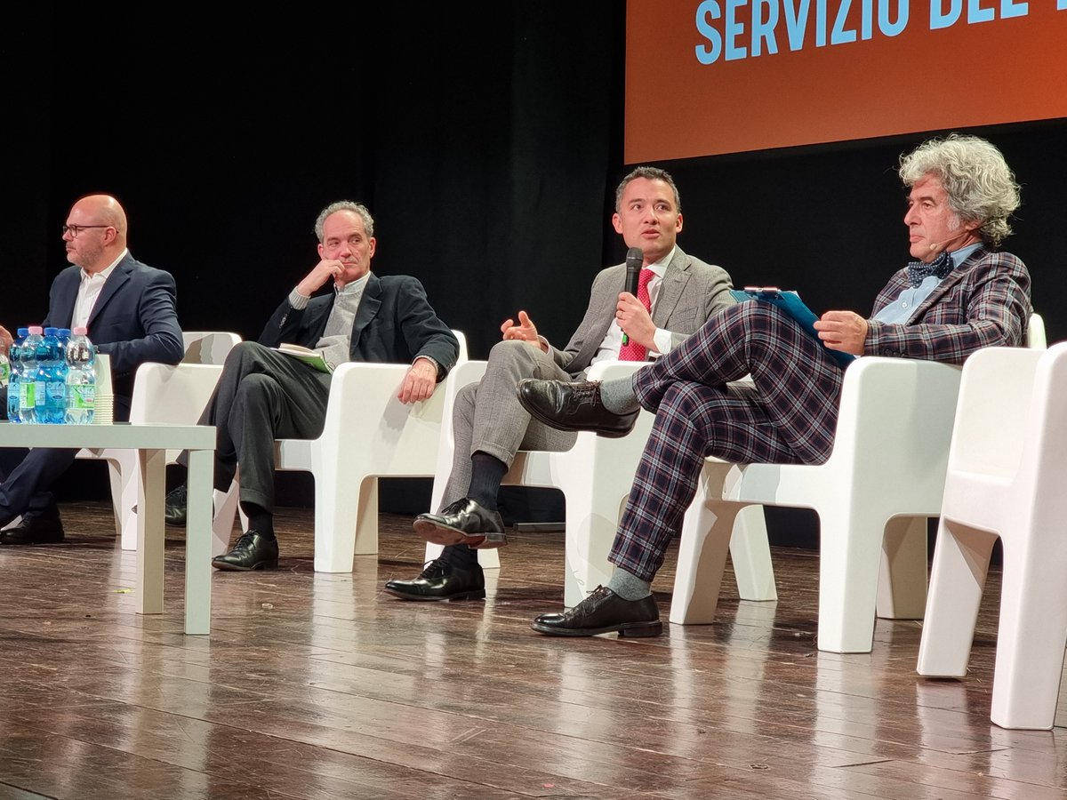 OlivettiOnline's tweet photo. ❝La #tecnologia può davvero essere in grado di fare la differenza per il #Turismo ed il Gruppo #TIM e #Olivetti, che opera nell'ambito di @TIM_Enterprise, offrono molte soluzioni che concretizzano questo approccio❞💡
🎙️ @quanjee CEO #Olivetti - #TIMEnterprise ad #IvreaCTI2022 https://t.co/vLU4fiGbzP