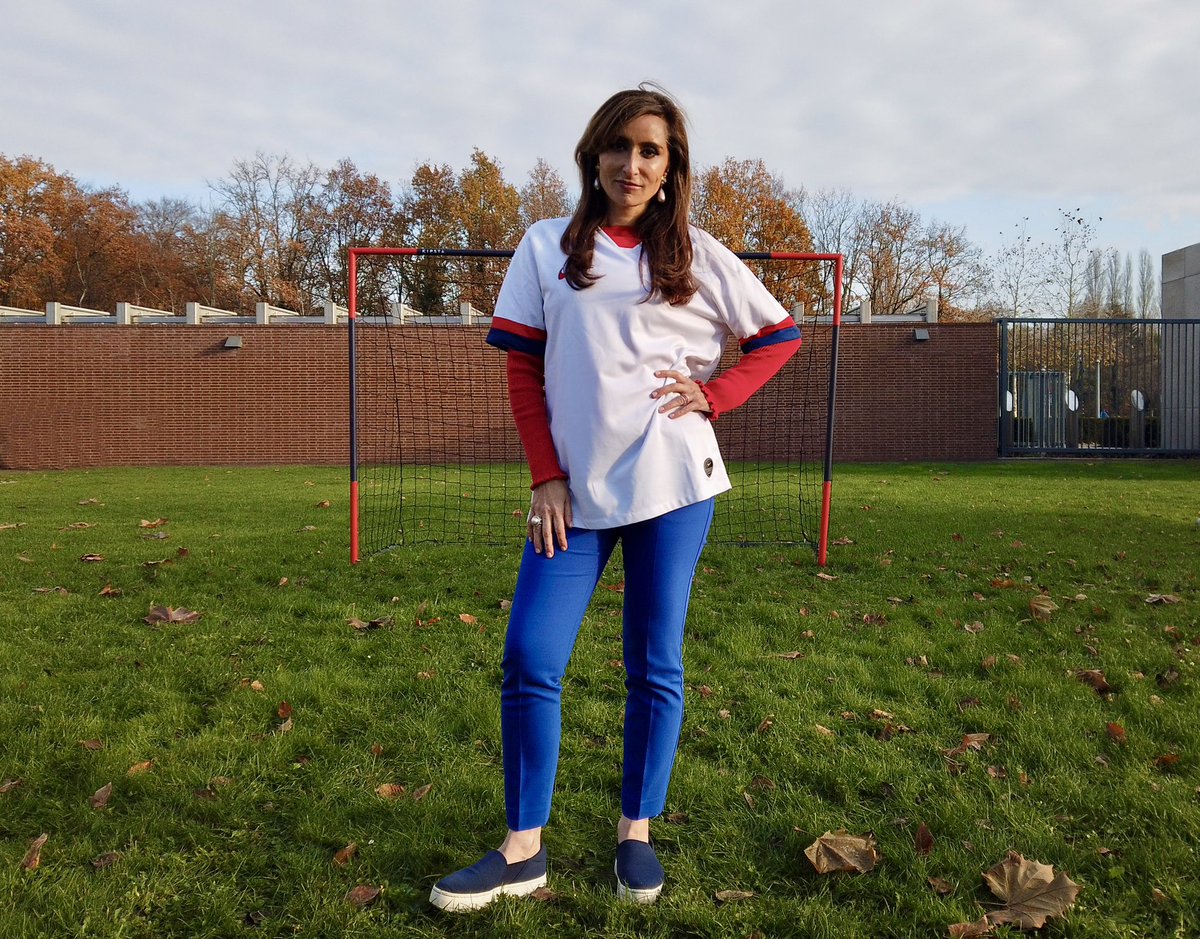 Hi <a href="/NLAmbassadorUSA/">Birgitta Tazelaar</a>! You’re on! ⚽️ Just one question: regular or Nutella oliebollen? 😉