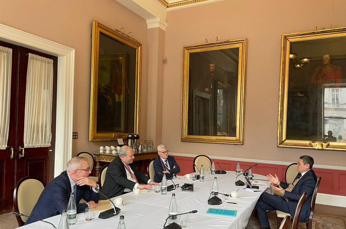 Productive opinion exchange on pressing regional issues with <a href="/RUSI_org/">RUSI</a>, 🇬🇧’s oldest think tank. Appreciate <a href="/YTukumov/">Yerkin Tukumov</a> of <a href="/KAZ_ISS/">KAZISS</a> personal engagement and contribution to the discussion.