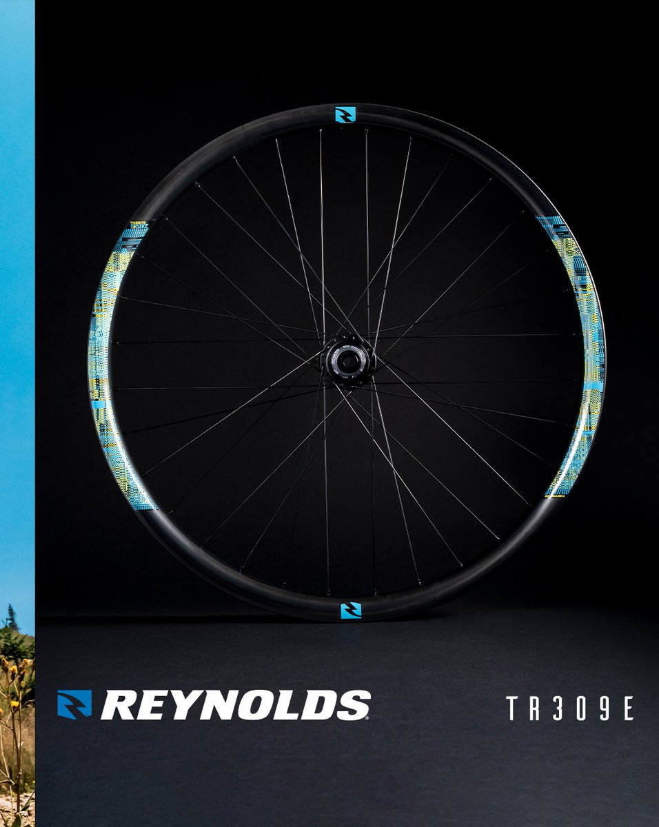 GOING DOWN? There may be several ways up, and several ways down... but only one ride makes both directions an experience to be remembered. Performance, reliability, and extreme efficiency... Reynolds wheels for a better ride. 
🚲️: <a href="/pivotcycles/">Pivot Cycles</a> Shuttle LT 
📸: @maddogboris