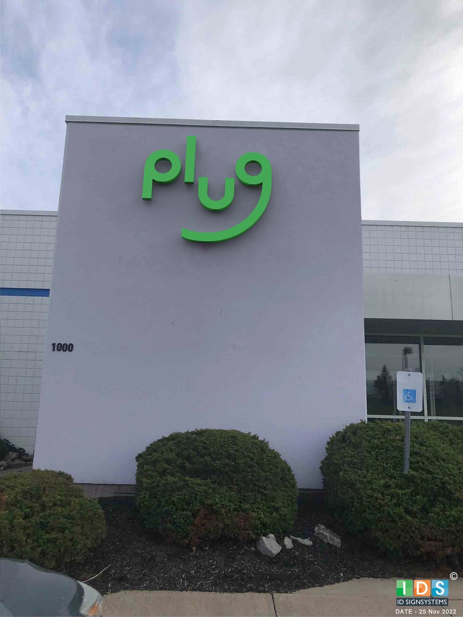 SignFabInc's tweet photo. Congratulations to the #winner of the #BeSignFabulous #contest for the month of November! Signworks of Indianapolis, IN for their sign "T&W Design & Build".
Runner-up – ID Signsystems of Rochester, NY for their #sign "Plug". See our Facebook page for details on December entries! https://t.co/KNhjc0yE0h