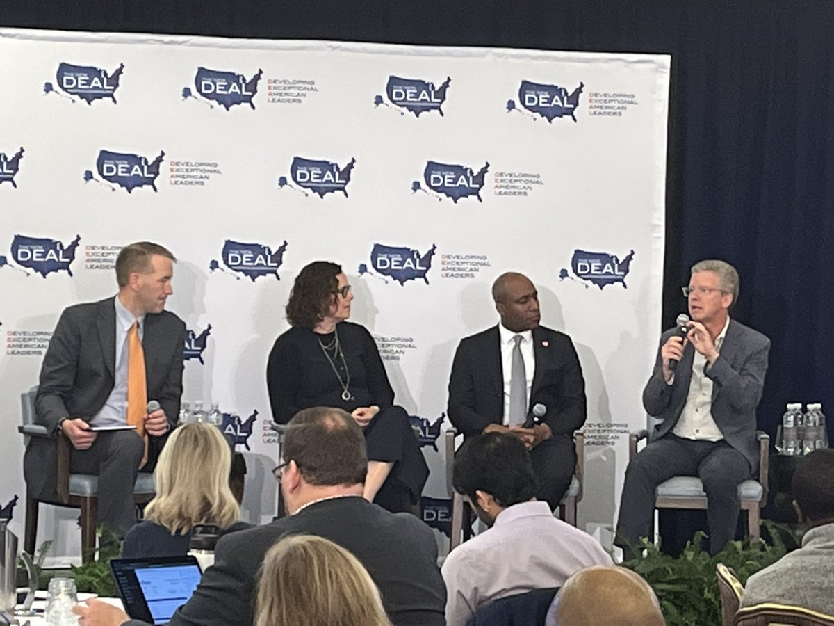 debbiecoxbultan (@debbiecoxbultan) on Twitter photo Great <a href="/NewDEALLeaders/">The NewDEAL</a> panel on the tremendous opportunity to help communities with federal investment and why making sure government delivers for people is the key to a robust democracy. <a href="/TobiasRead/">Tobias Read</a> <a href="/QuintonLucasKC/">Mayor Q</a> Great <a href="/NewDEALLeaders/">The NewDEAL</a> panel on the tremendous opportunity to help communities with federal investment and why making sure government delivers for people is the key to a robust democracy. <a href="/TobiasRead/">Tobias Read</a> <a href="/QuintonLucasKC/">Mayor Q</a>
