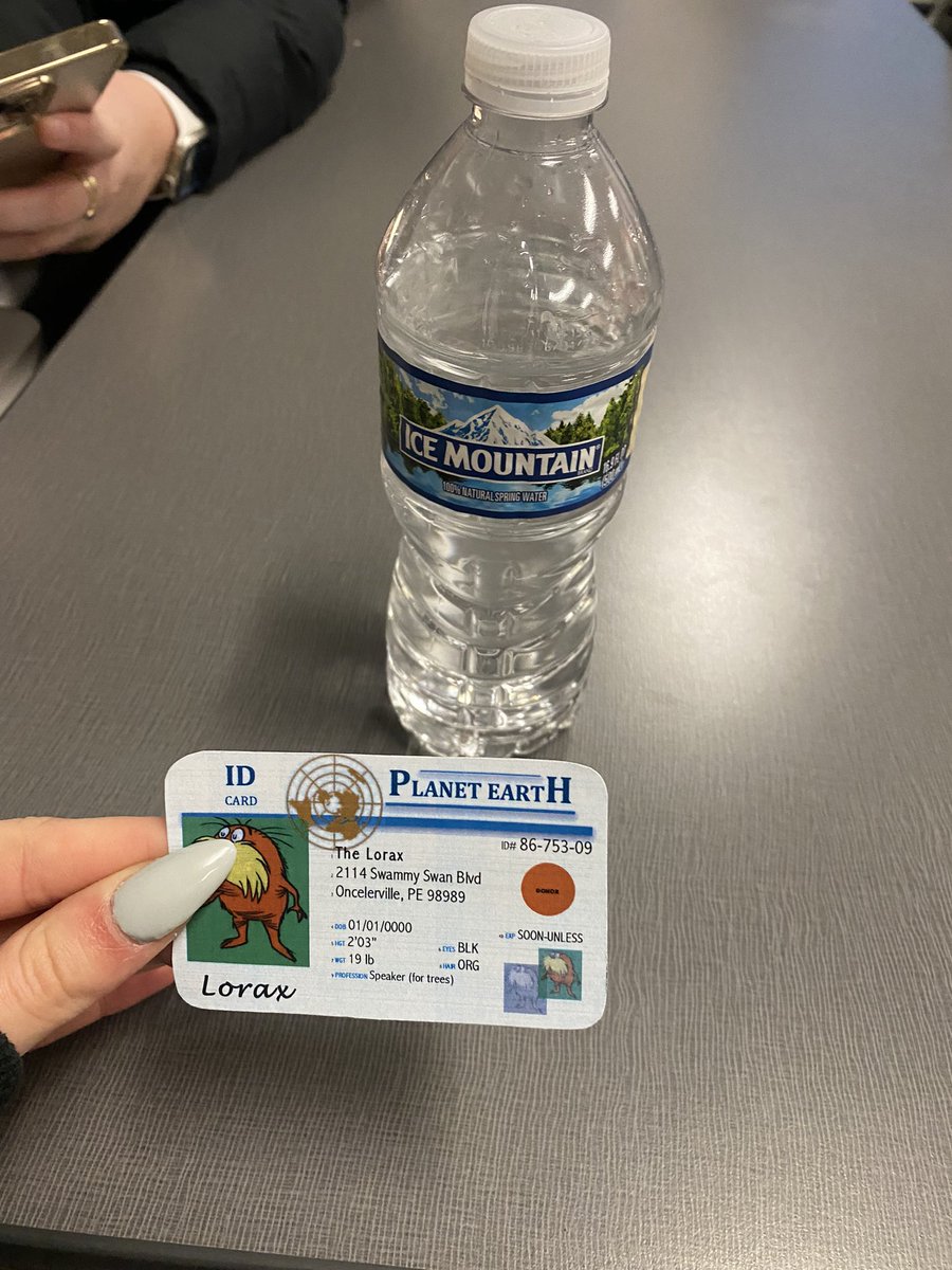 apesreese's tweet photo. After the Oak Creek Water Treatment Facility field trip, I now understand where my water comes from and the process for it to get to the final result. #apeswater @franklinlorax https://t.co/OwjrIUckoG