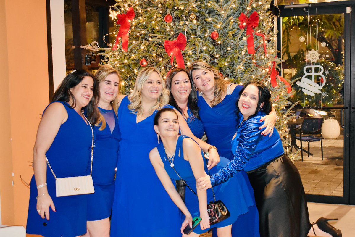 December calendar is posted. Let's spread holiday cheer and bring your loved ones to celebrate the most wonderful time of the year at Bellmont! Enjoy beautiful dinner shows, Fiesta de La Zambomba, Navidad Flamenca, New Year's Eve party and much more!  - mailchi.mp/bellmontrestau…