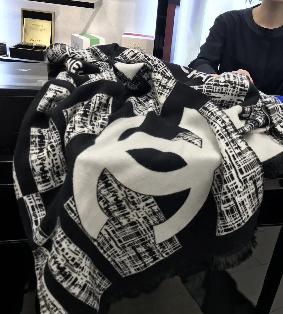 devil00025's tweet image. 좀 추워요