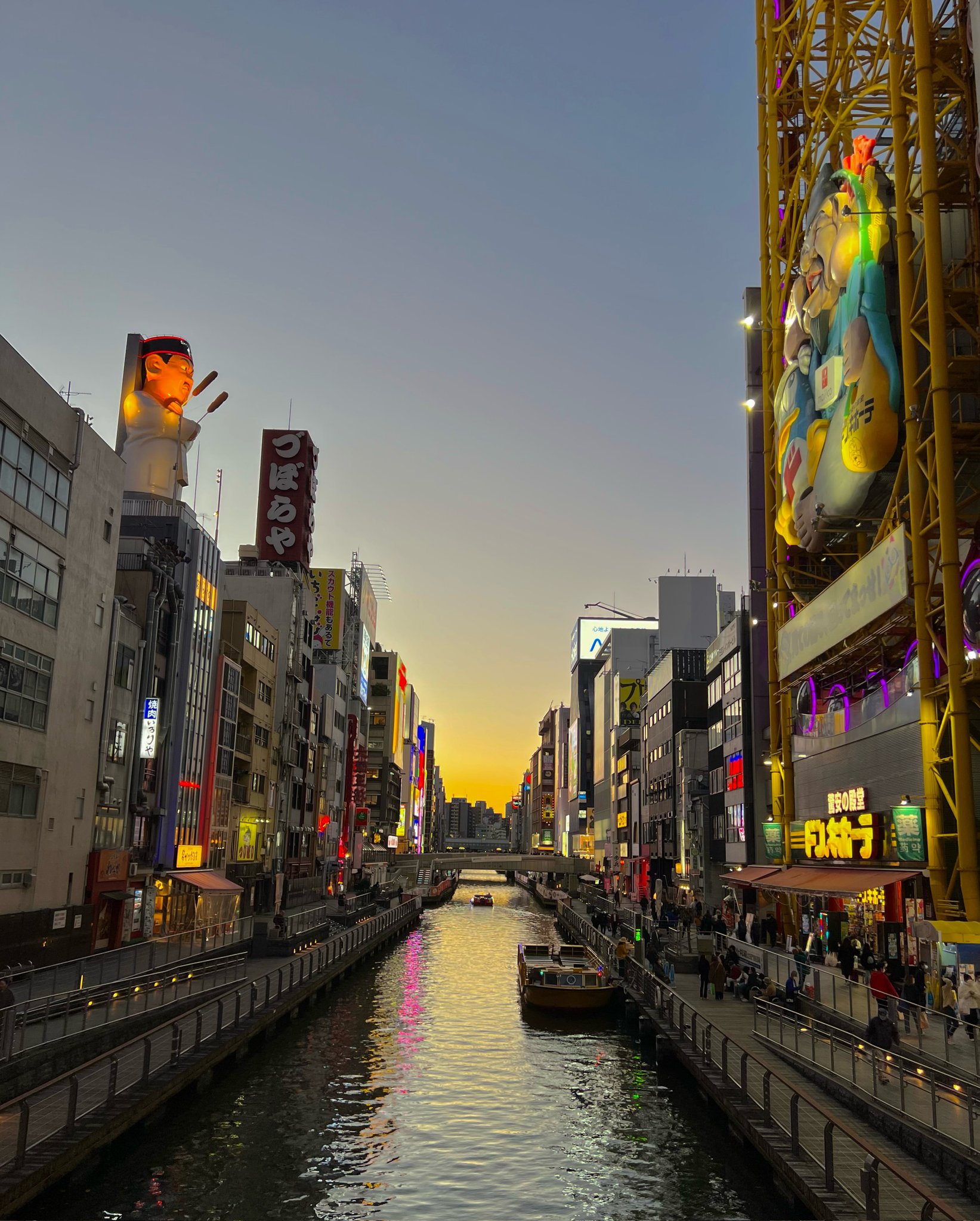 Fi-4SDRVUAAHE5l?format=jpg&name=large