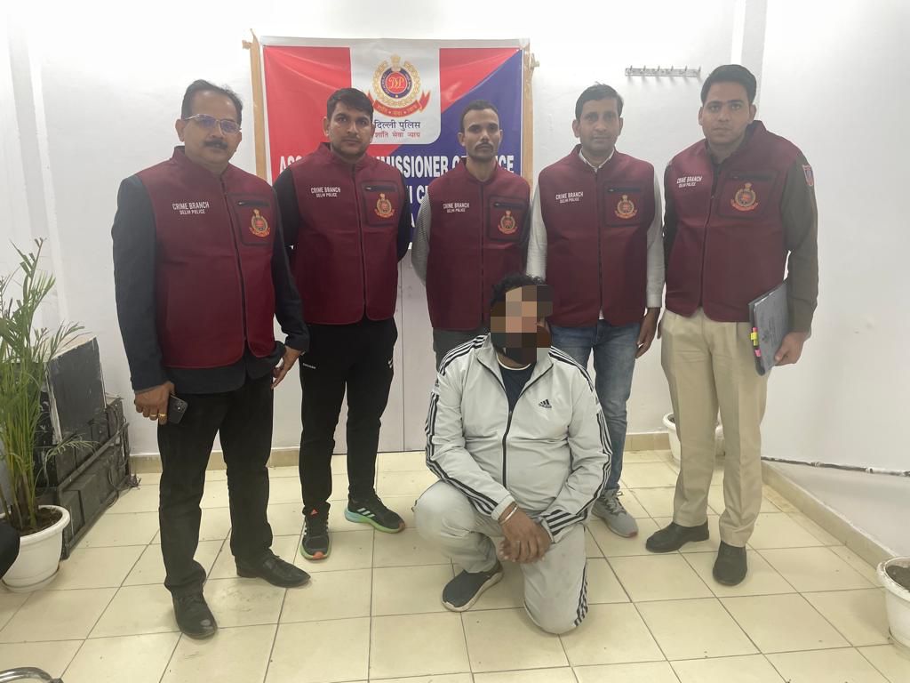 CRIME BRANCH DELHI on Twitter "Team of WRII, Crime Branch under the