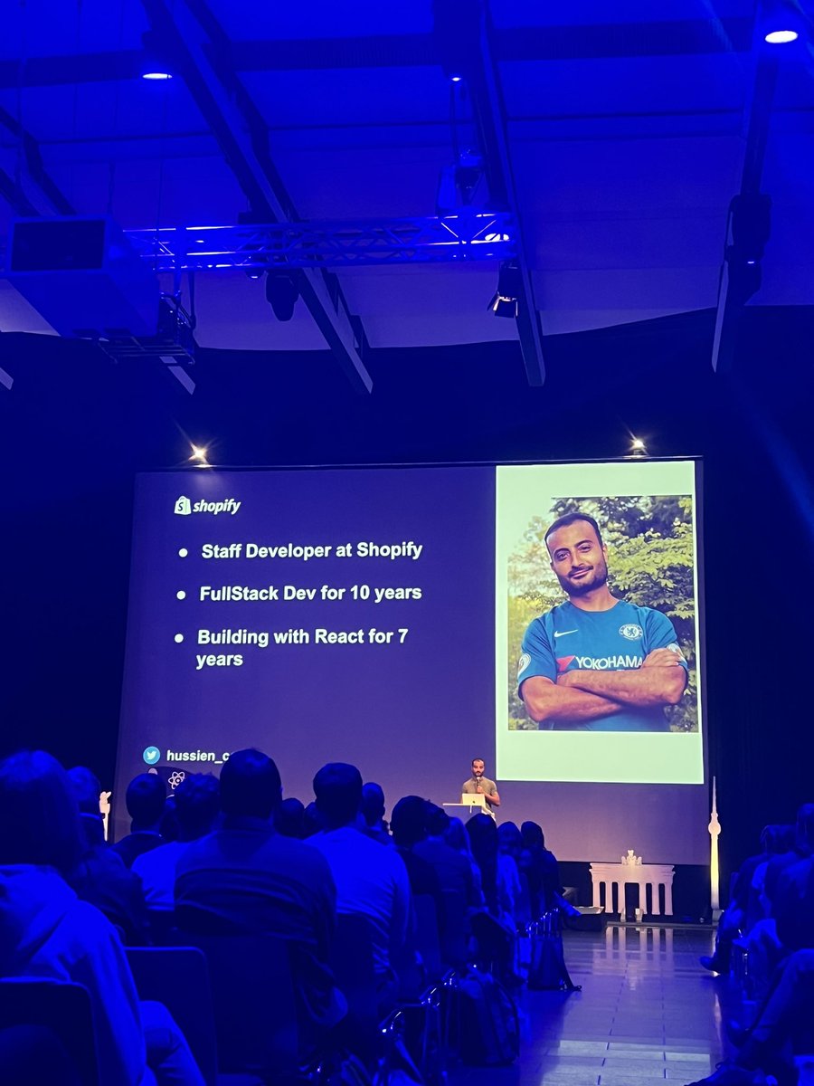lordofthecactus's tweet photo. @hussien_coding now speaking in @reactdayberlin about solving Cart issues at @Shopify 🎉 https://t.co/PWb1Hjkmui