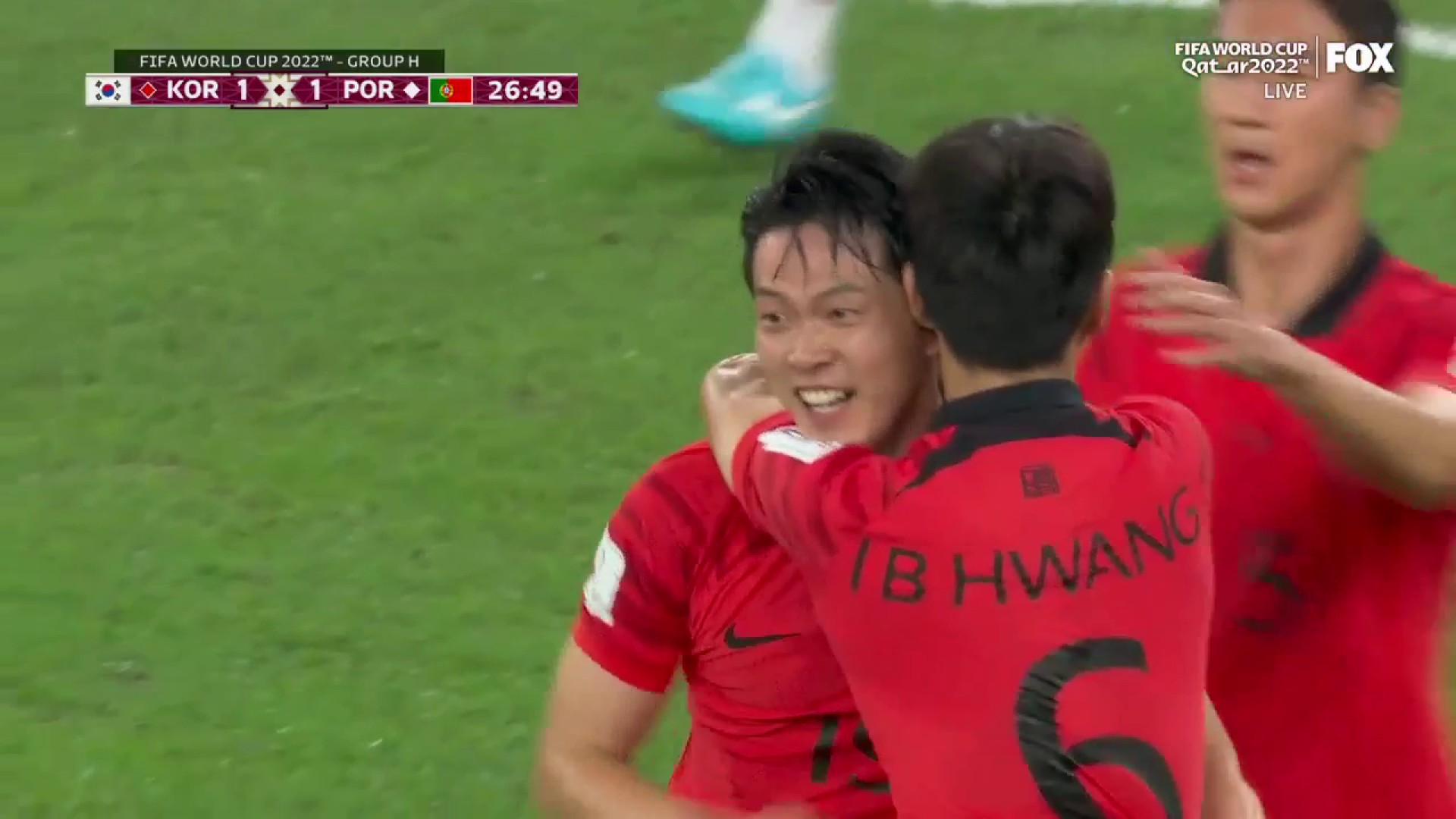 THERE'S THE EQUALIZER 🇰🇷

South Korea keeps its knockout stage hopes alive!”