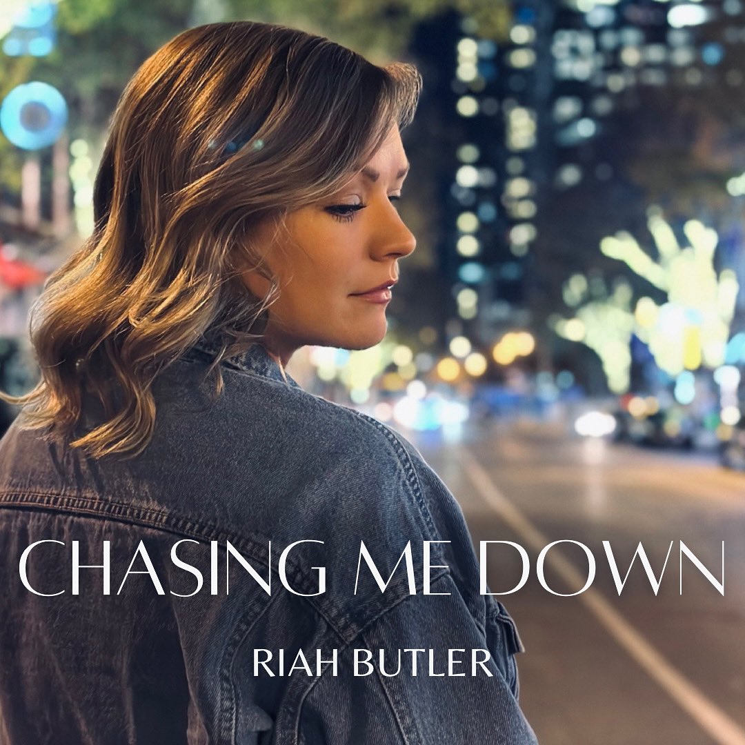 riah_butler's tweet photo. New song "Chasing Me Down" out now! Stream on all platforms 🎶🔥 https://t.co/1gr7VsK7OP
