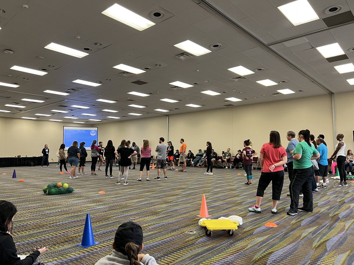 TheCoachFuller's tweet photo. Excited to learn from our new @TexAHPERD VP-elect of #physed, @CoachHaakLGE and the Rockwall ISD team this morning!! #mhepe #risdmoves https://t.co/IDSr0HYWui