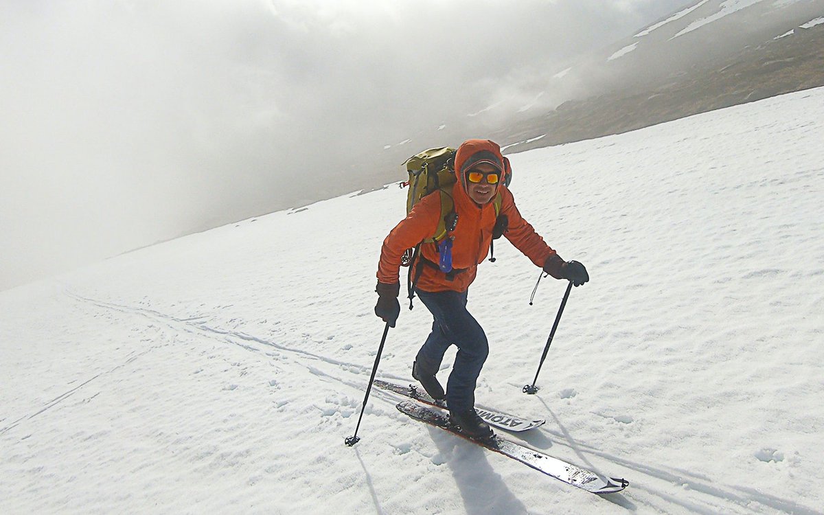 Getting the lowdown on one extremely Scottish ski mission

mpora.com/skiing/skiing-…