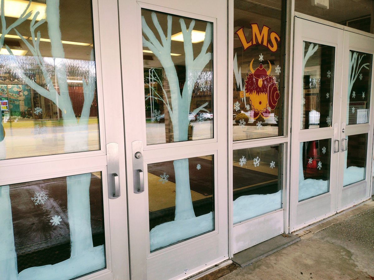 LMS Winter Decorations 😀❄️