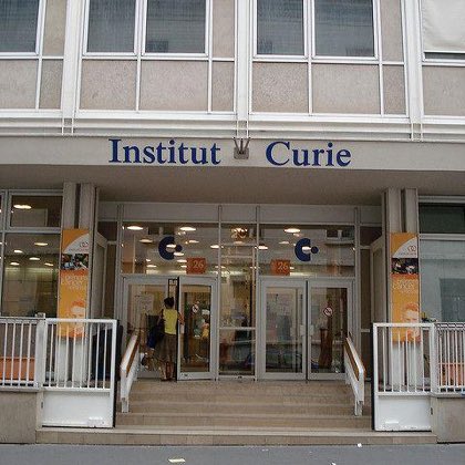 CStrateges's tweet photo. URGENT : la Cour d’Appel de Paris ordonne la réintégration d’une soignante suspendue avec paiement des salaires dus !
https://t.co/hpuvUxkgf0 via @cstrateges https://t.co/kfJZa0HGef
