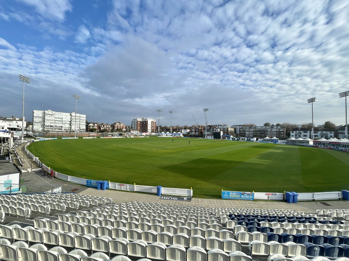 Tom WG (@twarehamgrinst1) on Twitter photo 