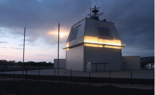 TacticalReport's tweet photo. Egypt eyeing @LockheedMartin’s SPY-7 radar

Click here https://t.co/EfFP0Cs8UJ to know more

#Egypt #MoMP #DefenseCompanies #Radars #BallisticMissiles #Missiles #DefenseTech #Defense https://t.co/wgziHUUBHZ