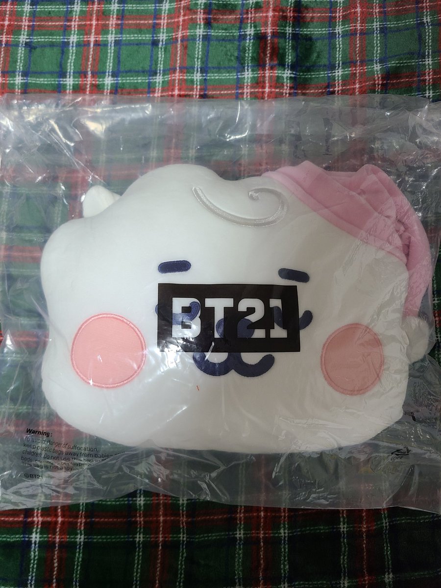 onlytan_7's tweet photo. 🍰🎂🍰해피석진데이 #온리탄이벵 3
울맏내 석진아!!
생일 넘 축하해🎉🎊🎉
너의 앞으로의 시간도 화양연화이길🙏

🐹#RT
🐹bt21 RJ인형쿠션+가습기
🐹당발➡️생일담날
🐹일회성 팔로 사절합니다
이벵때문에 팔 하지 말아주세요🙏

#석진아_생일축하해
#석진생일ㅊㅋ  #BTSJIN 
#HappyJINday  #SEOKJIN https://t.co/ZmYW25np4J