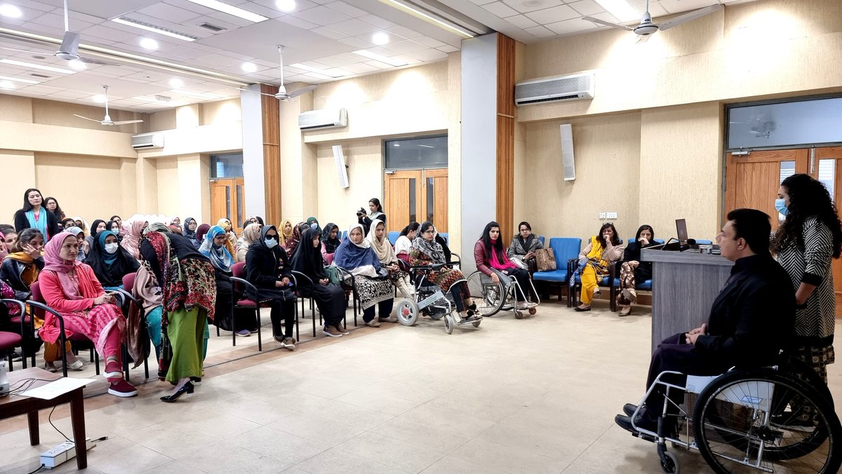 Asim Zafar tweet media