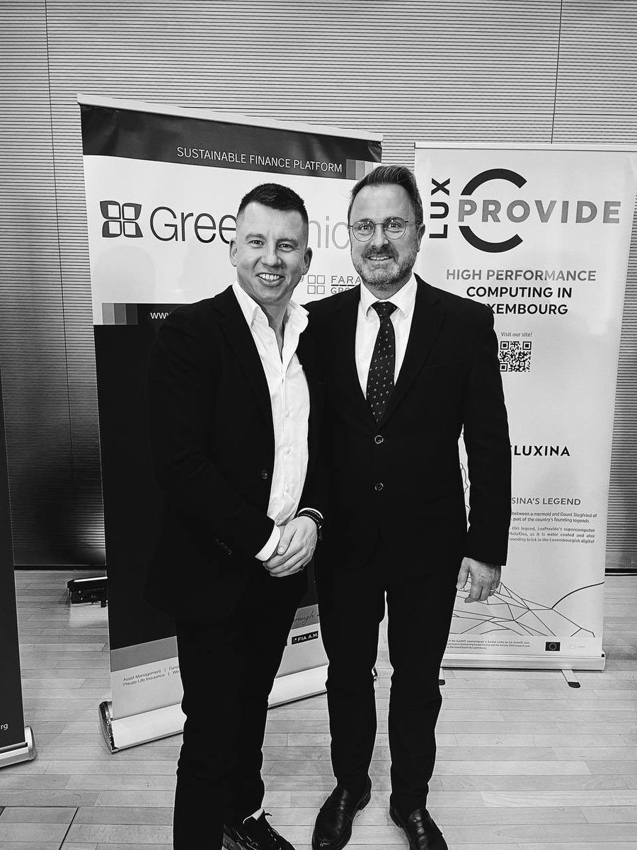 alexpospekhov's tweet photo. A victorious week fell at the beginning of winter — the Prime Minister of Luxembourg,@Xavier
presented our @Mission
team with an award in the #CYEL competition organised by @jcileaders Luxembourg !!! https://t.co/MPgLvTRQhF