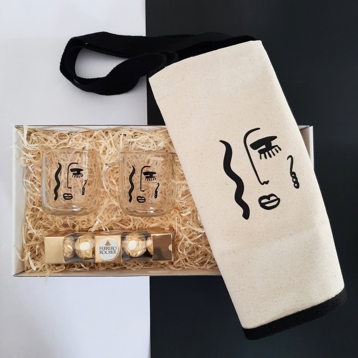 BeholdLuxe's tweet photo. How gorgeous is this gift box? 😍 Build your own on our Build A Box.
Follow the simple steps and spoil someone special today!💝
#BeholdLuxe
#OurLoveLanguageIsGifts
#BuildABox
#CorporateGifts
#PersonalisedGifts
#GiftBoxes https://t.co/RmDJEt1aRf