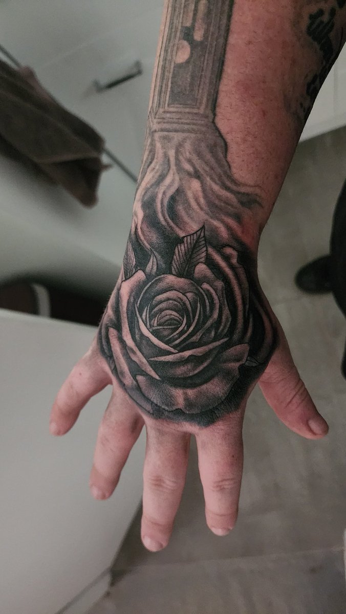 It's cool, I fucking loving, the bitch fucking hurts 😂💀