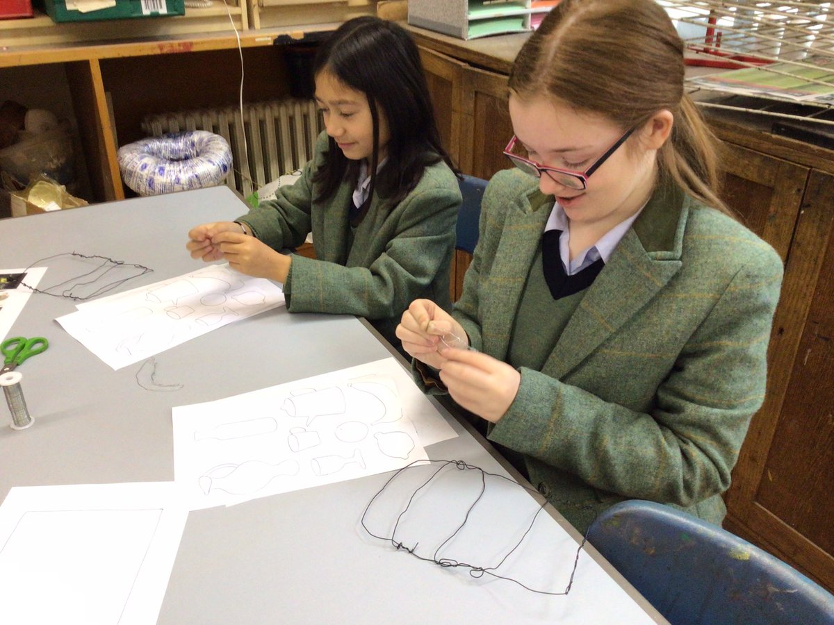 EmbleyArt tweet media