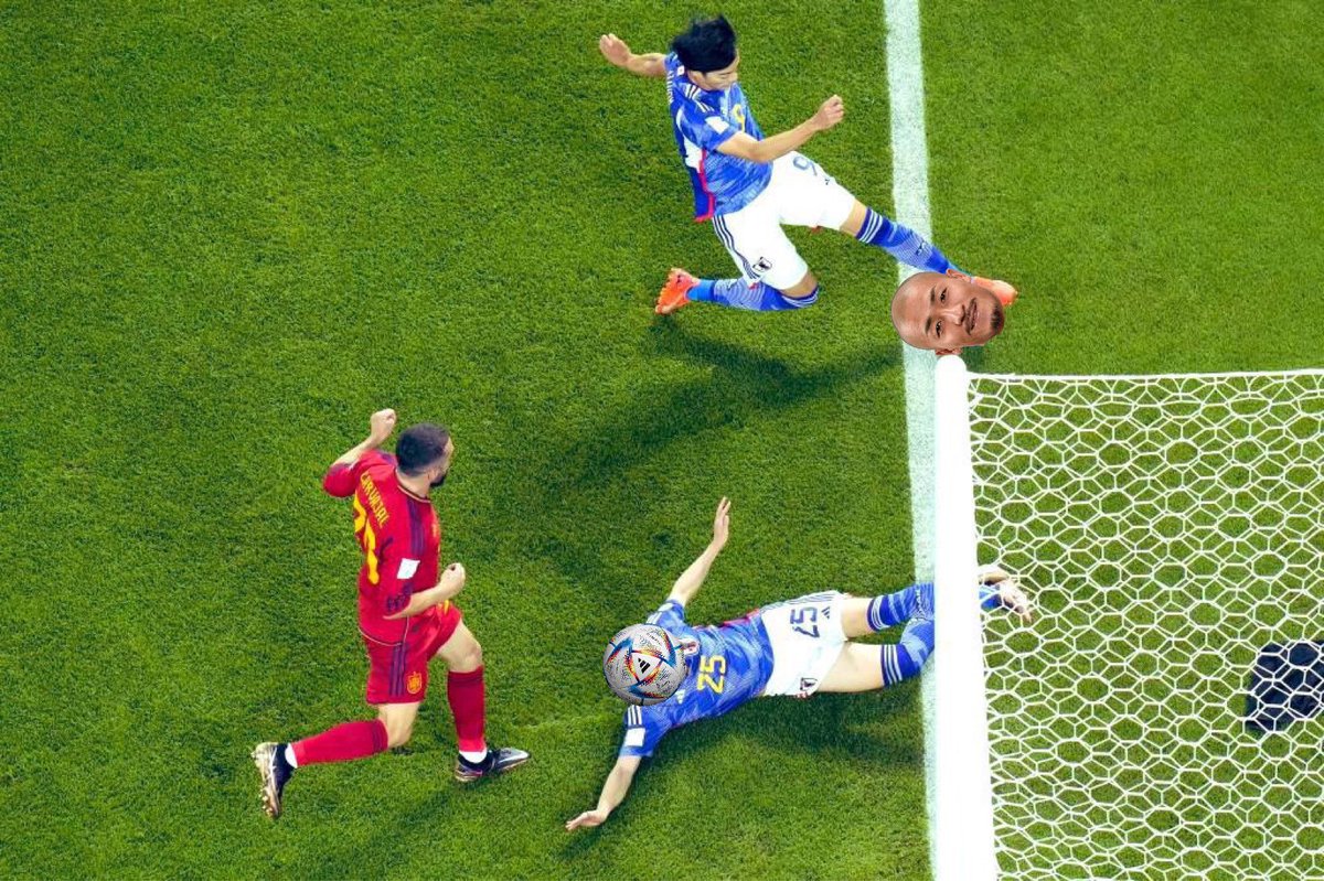 Out Of Context Football tweet media