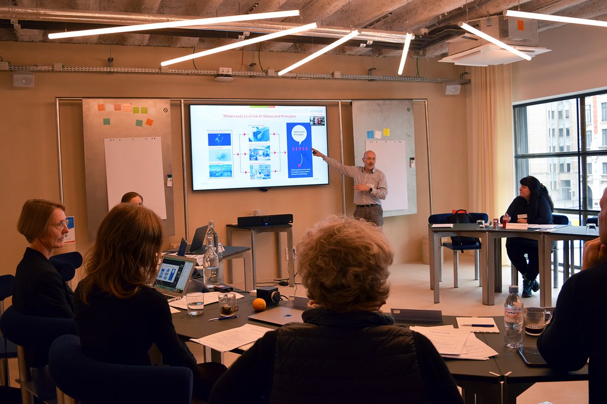 Our #ADIM Board discussed 
*⃣ ethical issues & existing guidelines for Extended #DigitalReality #ClimateTech & #NeuroTech 
*⃣ how we can further operationalise them & link #ethics to #regulation 

Thank you to all participants! Meet them on our website ▶️ techethos.eu/adim/