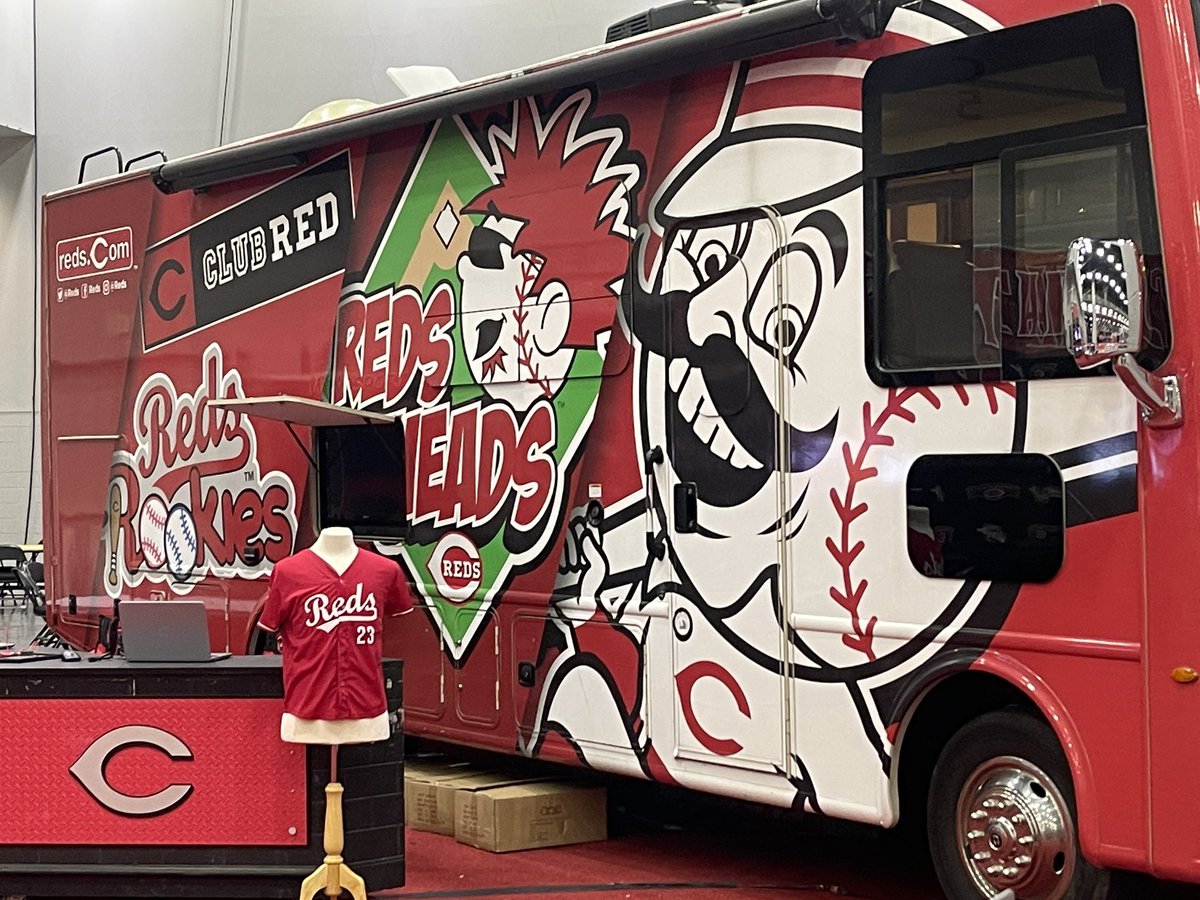 Jordan Vilines on Twitter "More than 70 current & former baseball