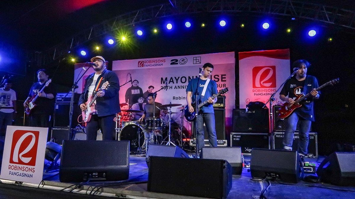 Yellow Room Music Philippines (@yrmusicph) on Twitter photo Some scenes from #Mayo20's 7th leg at Robinsons Pangasinan. Thank you to everyone who came and to the bands who played, <a href="/madelinemusicph/">MADELINE</a> <a href="/KuatroKantosPH/">Kuatro Kantos</a> <a href="/mondaysuddenly/">Suddenly Monday</a> ๐ #YRmusic #YRfamily Some scenes from #Mayo20's 7th leg at Robinsons Pangasinan. Thank you to everyone who came and to the bands who played, <a href="/madelinemusicph/">MADELINE</a> <a href="/KuatroKantosPH/">Kuatro Kantos</a> <a href="/mondaysuddenly/">Suddenly Monday</a> ๐ #YRmusic #YRfamily
