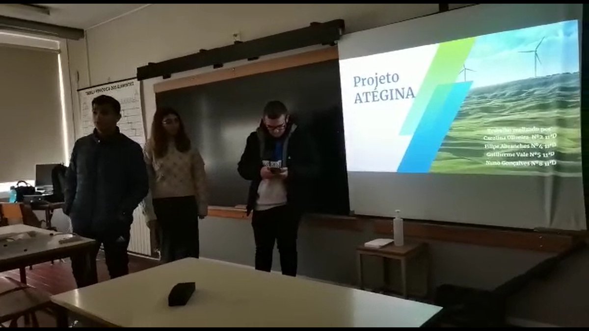 cecolabpt's tweet photo. Os alunos do @agrupamento de seia aceitaram o desafio de participar nas várias sessões que culminaram no dia 22 de novembro com o pitch dos projetos desenvolvidos pelos alunos. Parabéns a todos os alunos envolvidos! https://t.co/K64c3DOQTg