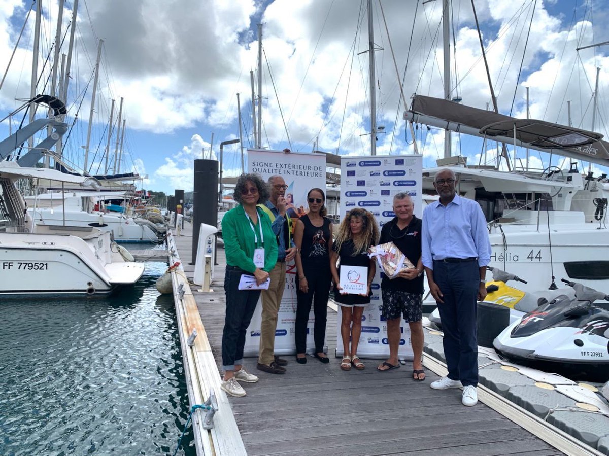 Remise du prix Qualité tourisme à l entreprise Jet 7 #au Marin #en présence des élues de la ville Corinne Bonnaire Anglionin et Sabrina #et du Président de la CCIM Philippe Jock#