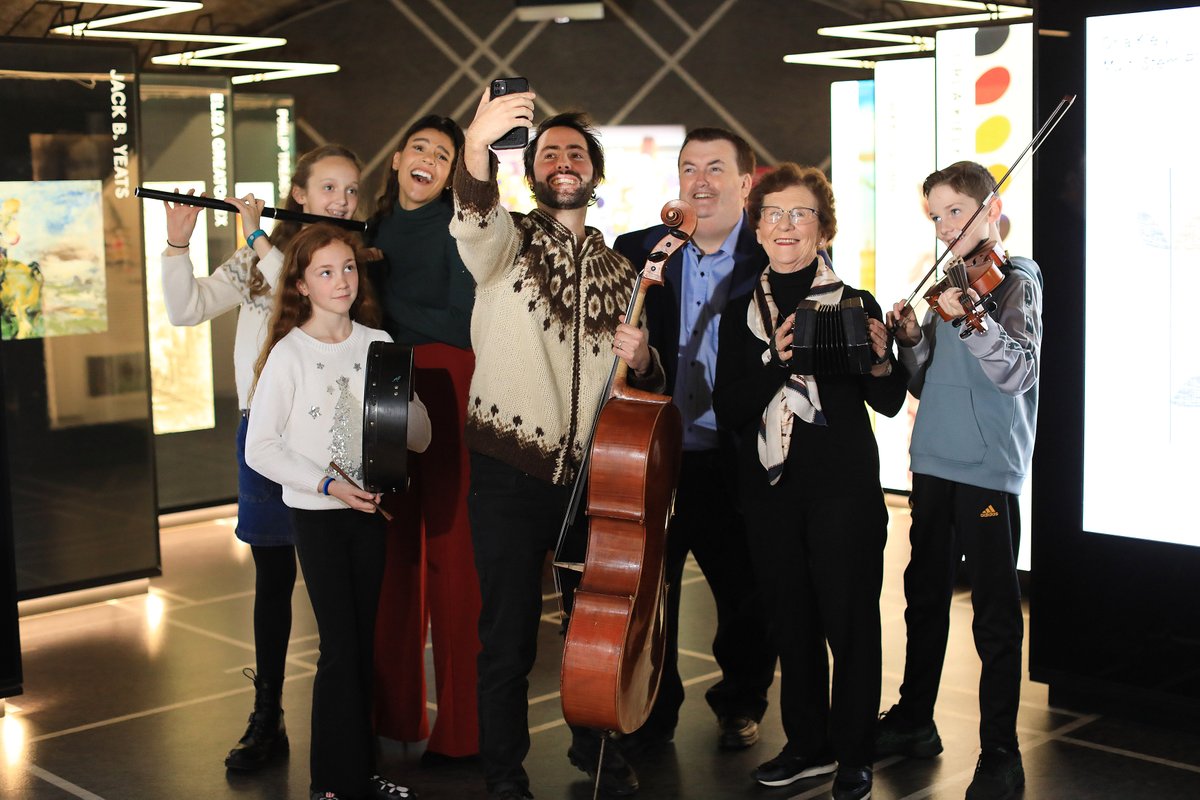 Minister Colm Brophy has launched this year's #ToBeIrish campaign. ☘️🇮🇪

Wherever you are in the world 🌍🌏🌎, you’re invited to celebrate an Irish Christmas. 🎄

Visit 👉 tobeirish.ie to discover the many ways you can get involved and celebrate with us!