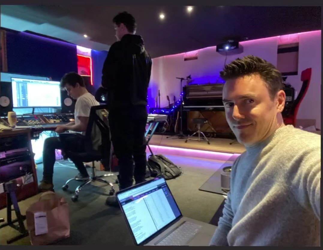 mdaggenvoorde's tweet image. Something is going on.
#thescriptstudio 
So curious.
@thescript